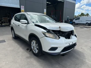 Nissan X-Trail 2015 White Auto Petrol