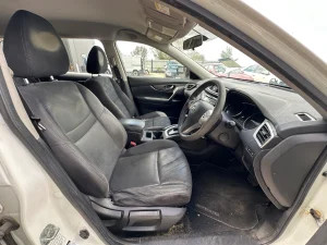 Nissan X-Trail 2015 White Auto Petrol