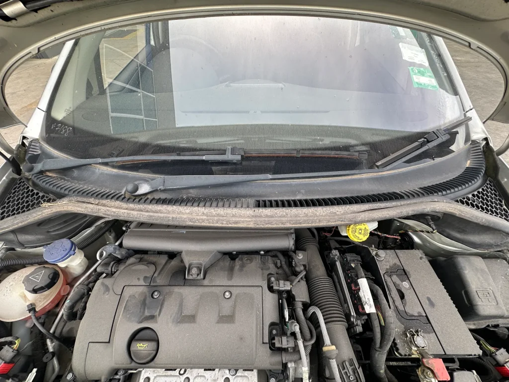 Peugeot 207 2008 Grey Auto Petrol