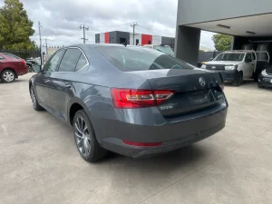 Skoda Superb 2017 Titanium Auto Petrol
