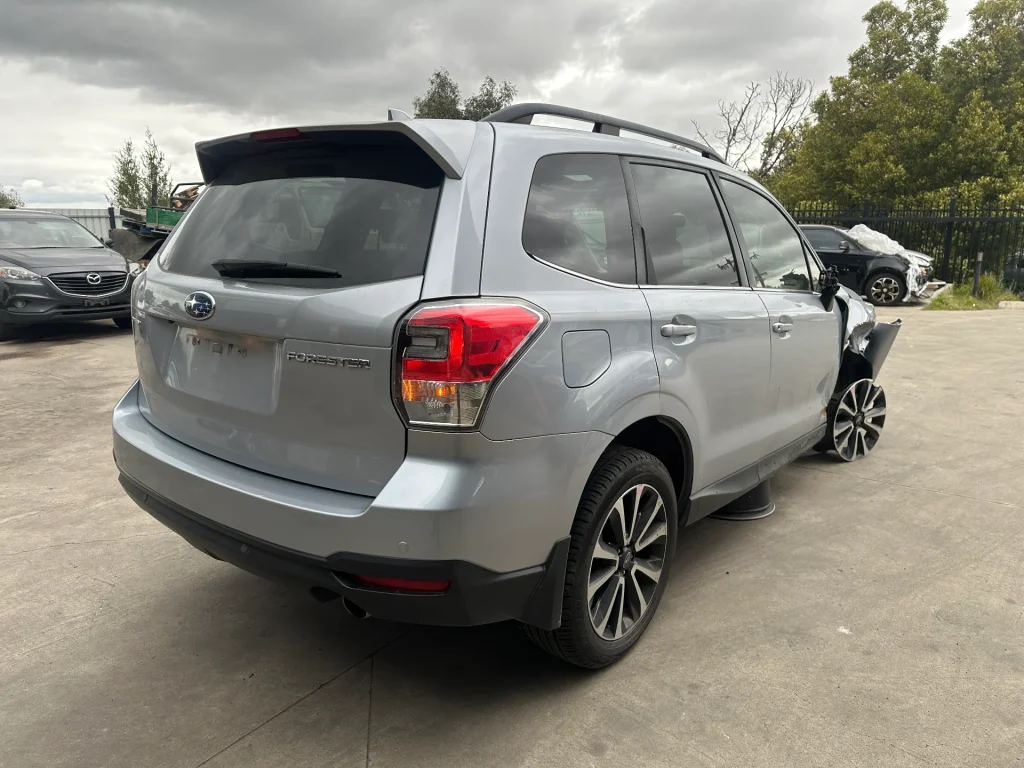 Subaru Forester 2016 Silver Auto Petrol