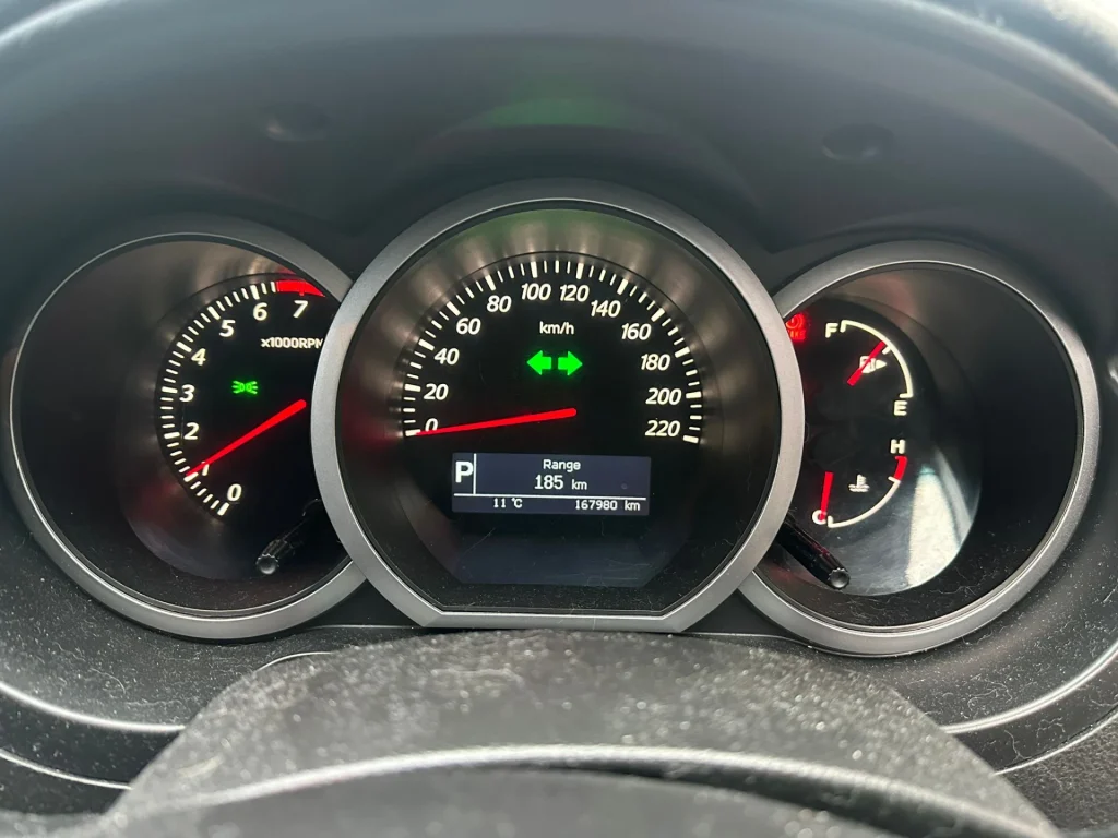 Suzuki Grand Vitara 2010 White Auto Petrol