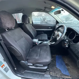 Suzuki Grand Vitara 2010 White Auto Petrol