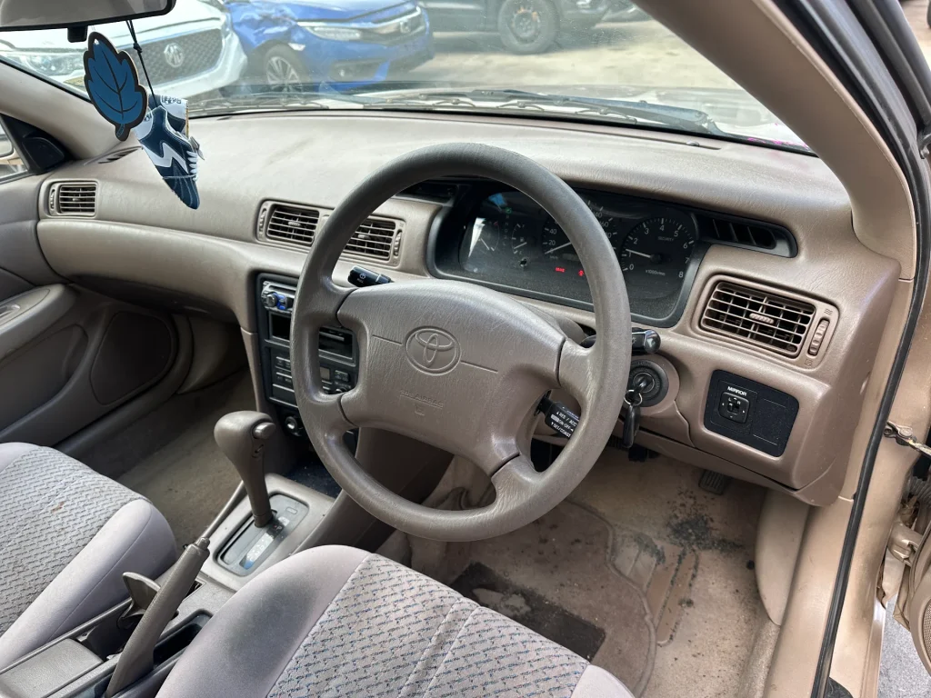 Toyota Camry 1998 Brown Auto Petrol