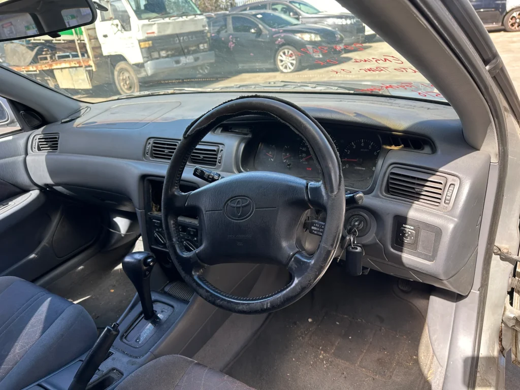 Toyota Camry 2001 Silver Auto Petrol