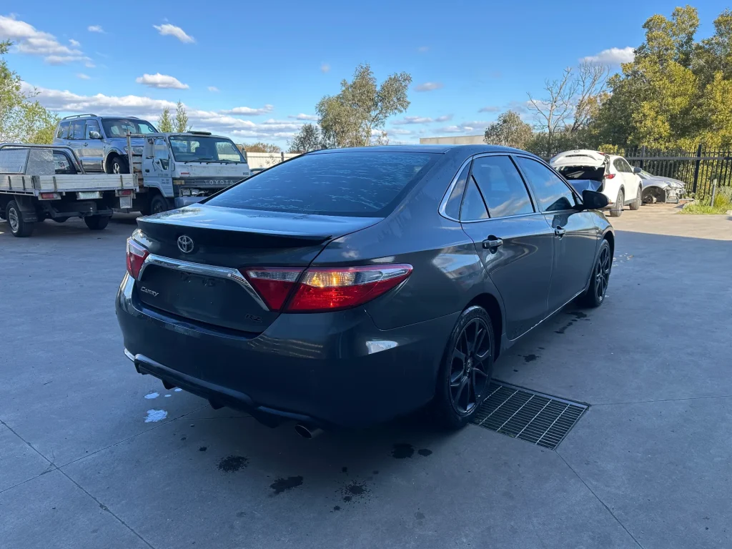 Toyota Camry 2016 Black Auto Petrol