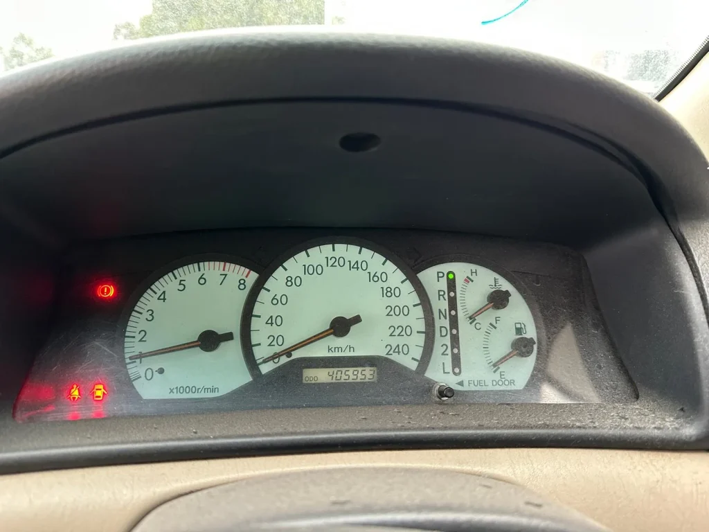 Toyota Corolla 2002 White Auto Petrol