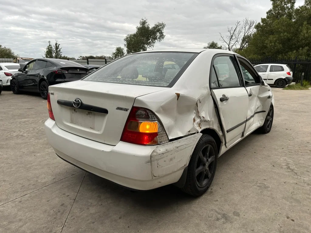 Toyota Corolla 2002 White Auto Petrol