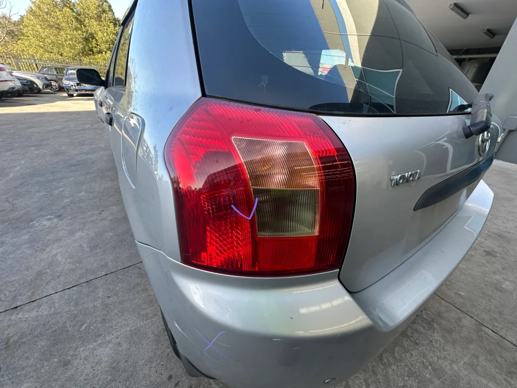 Toyota Corolla 2004 Silver Auto Petrol