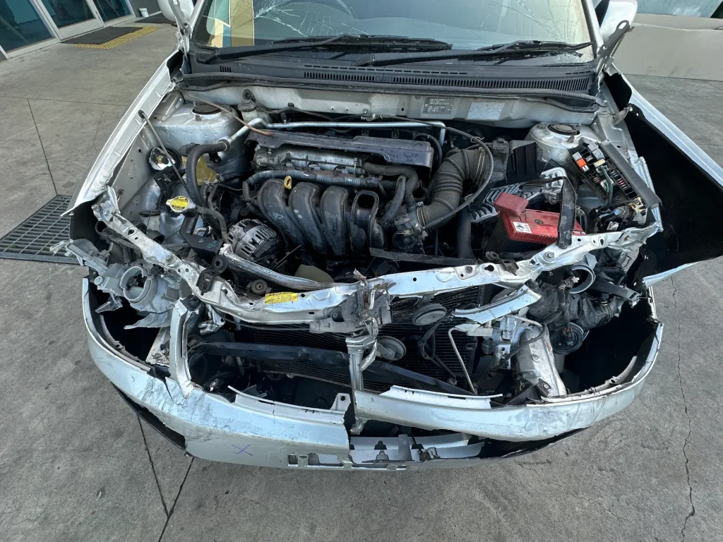 Toyota Corolla 2004 Silver Auto Petrol