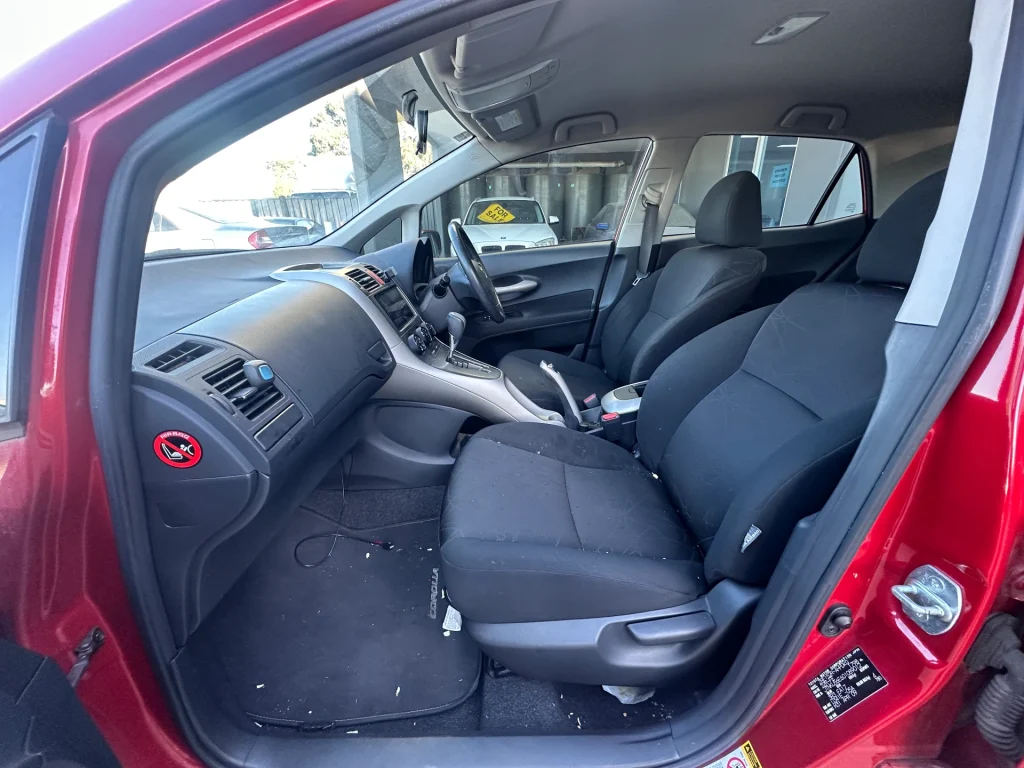 Toyota Corolla 2009 Red Auto Petrol