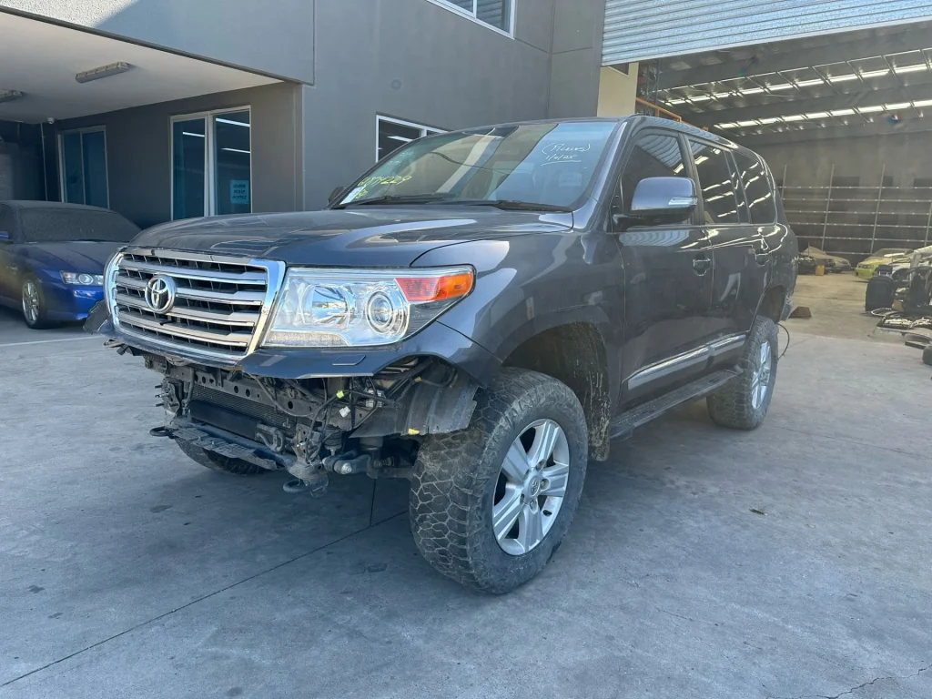 Toyota Land Cruiser 2015 Grey Auto Diesel