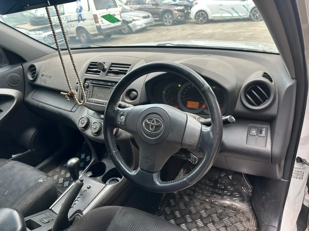 Toyota Rav4 2011 White Auto Petrol