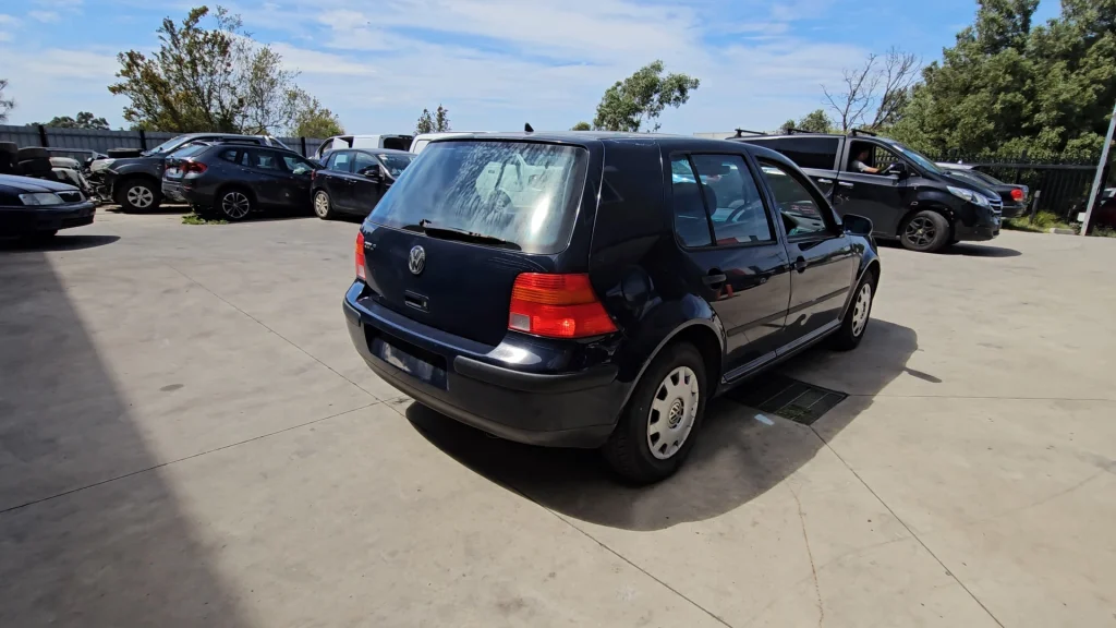 Volkswagen Golf 2001 Black Manual Petrol