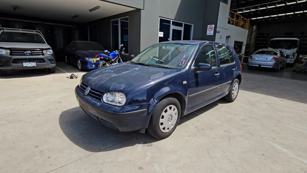 Volkswagen Golf 2001 Black Manual Petrol