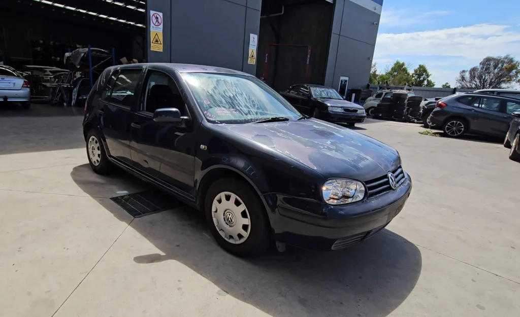 Volkswagen Golf 2001 Black Manual Petrol