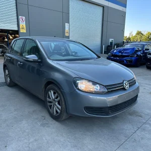 Volkswagen Golf 2010 Platinum Silver Auto Diesel