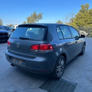 Volkswagen Golf 2010 Platinum Silver Auto Diesel