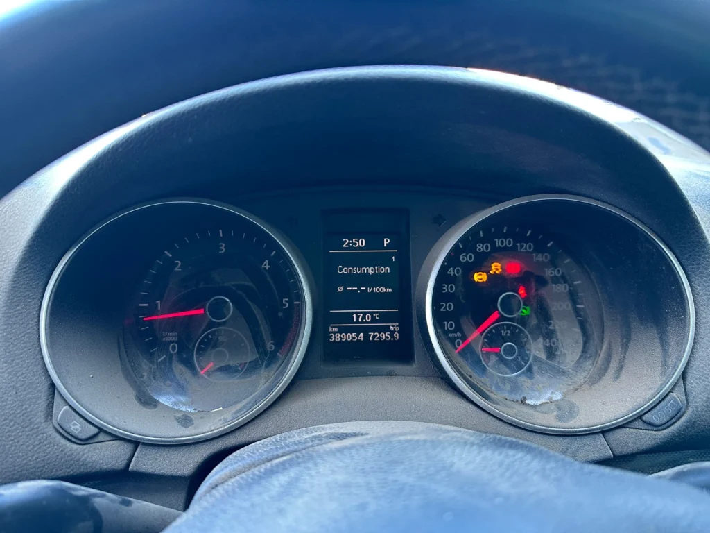 Volkswagen Golf 2010 Platinum Silver Auto Diesel