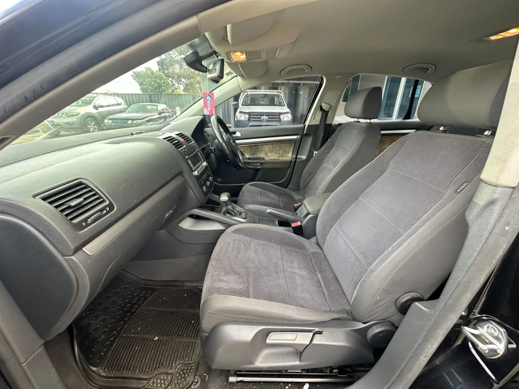 Volkswagen Jetta 2006 Black Auto Diesel