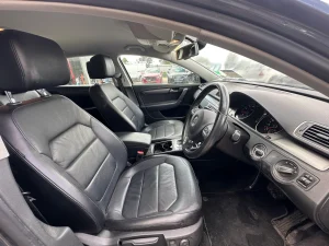 Volkswagen Passat 2013 Black Auto Petrol